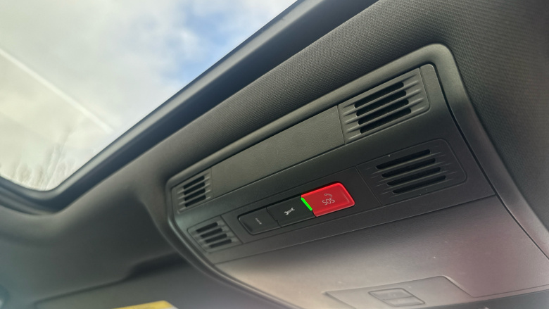 Volkswagen Tiguan 2.0 TDi 150 R-Line Tech 5dr DSG Diesel Estate